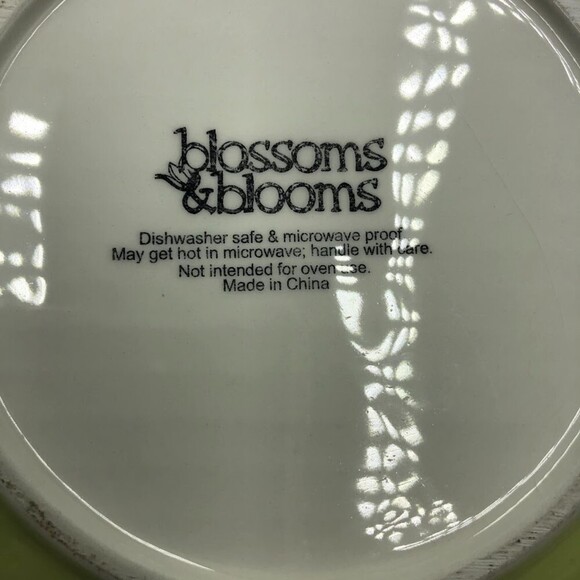 Blossoms & Blooms Ceramic Easter Bunny Rabbit Serving Centerpiece Bowl Holiday - Picture 9 of 10